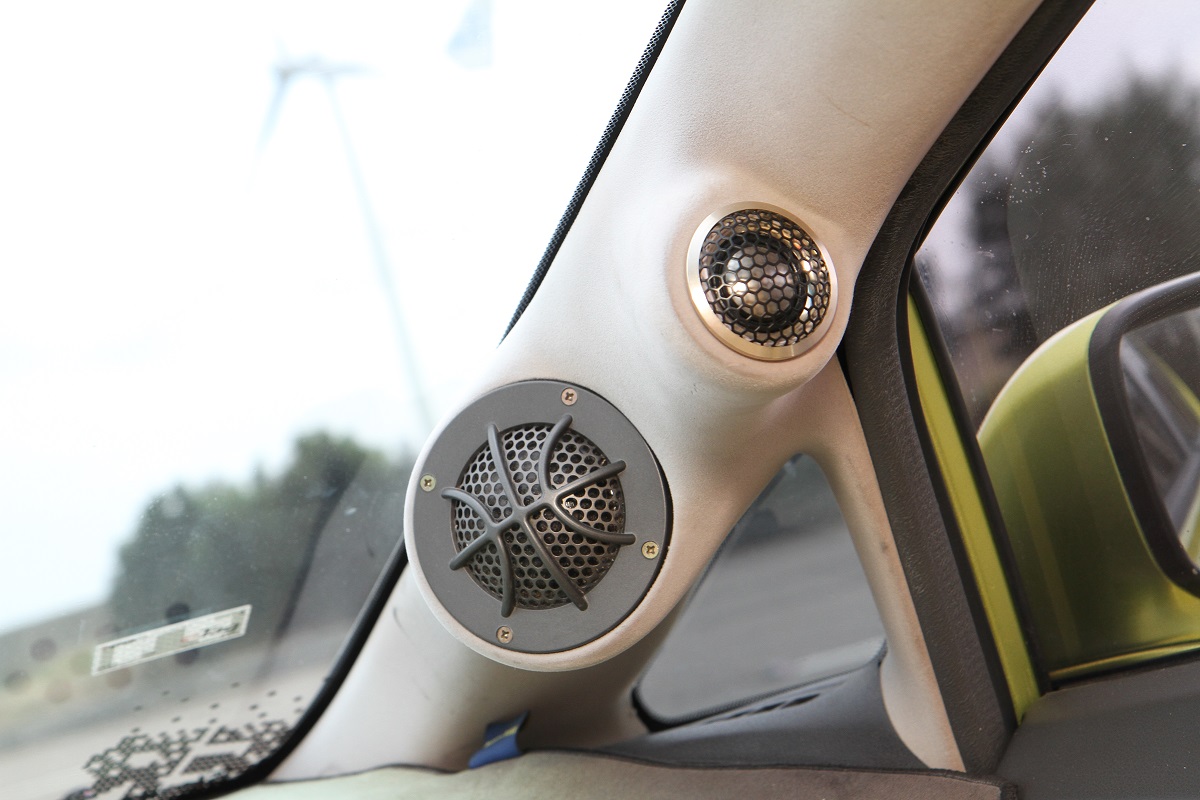 宽体CivicMK8现身泰包+柠檬金猴塞雷