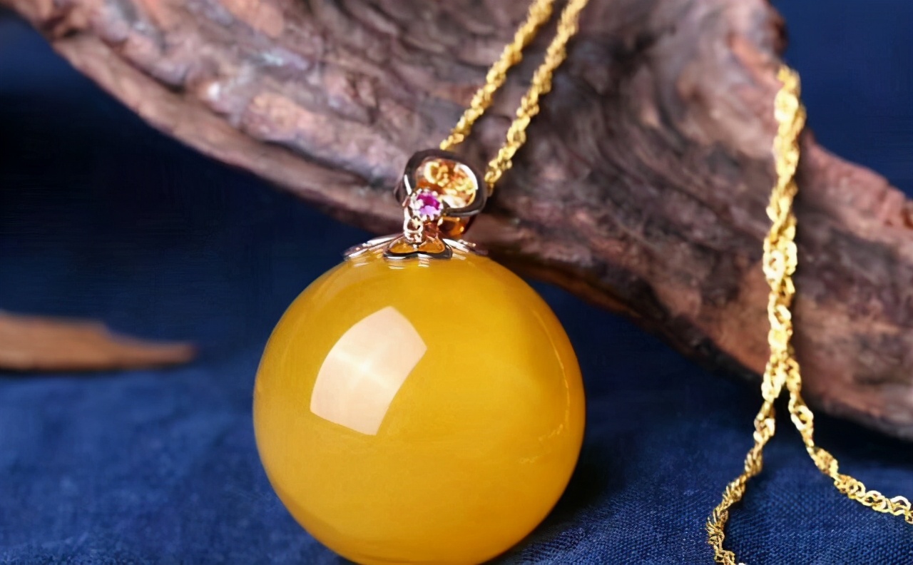 鉴别蜜蜡的真假的最简单方法特点,文玩蜜蜡真假怎么分别