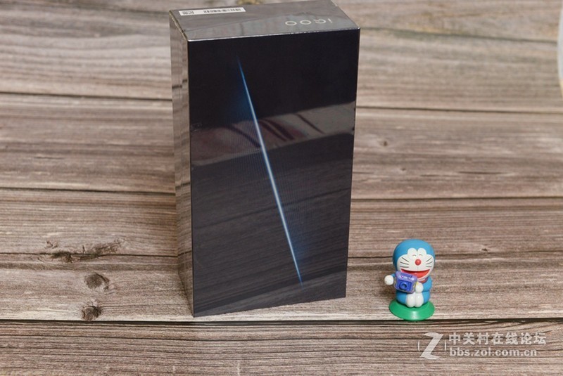 能流畅玩原神的iqoo手机,iqoo水桶机