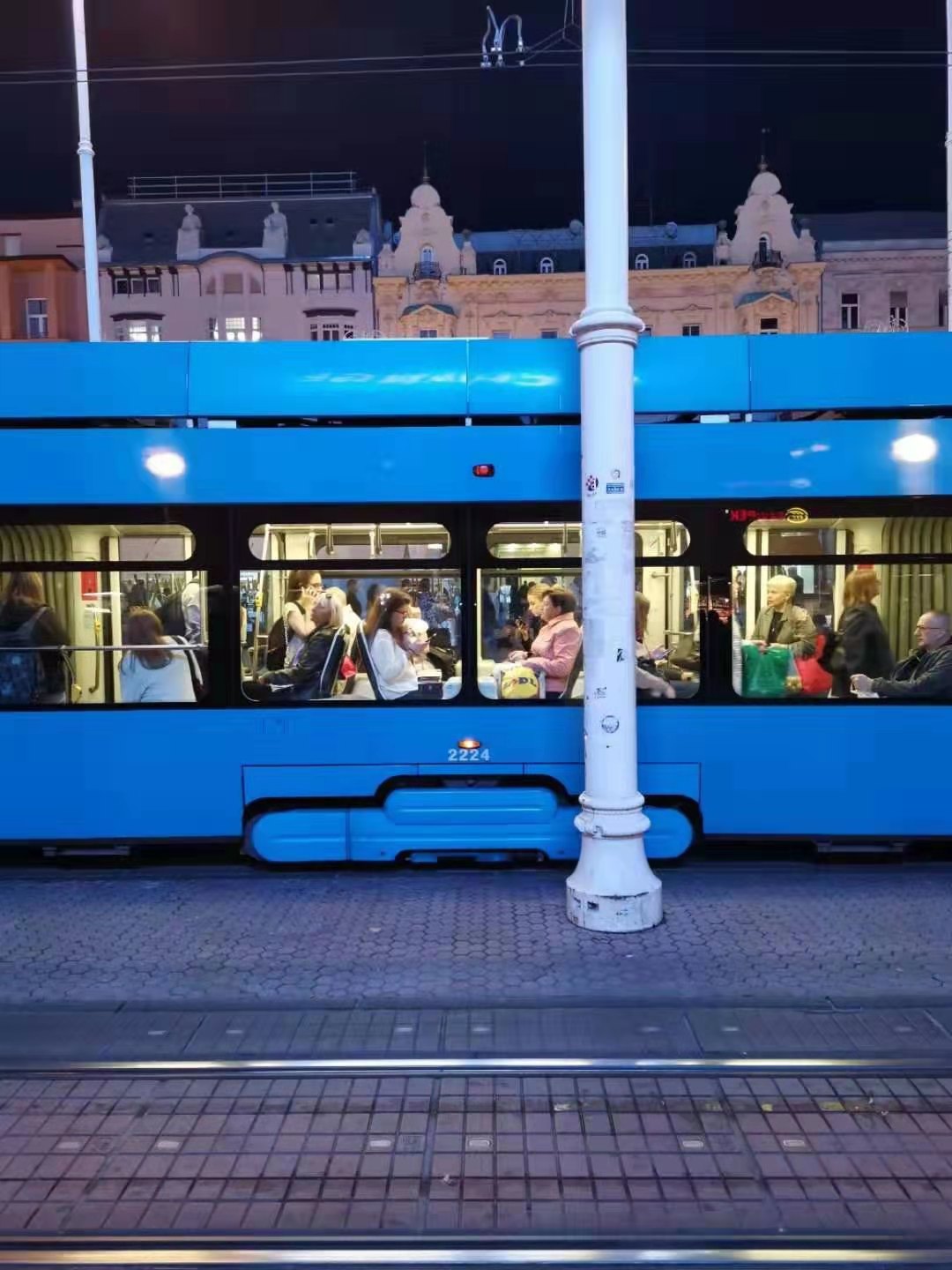 Day58：威尼斯→萨格勒布海一样蓝的有轨电车