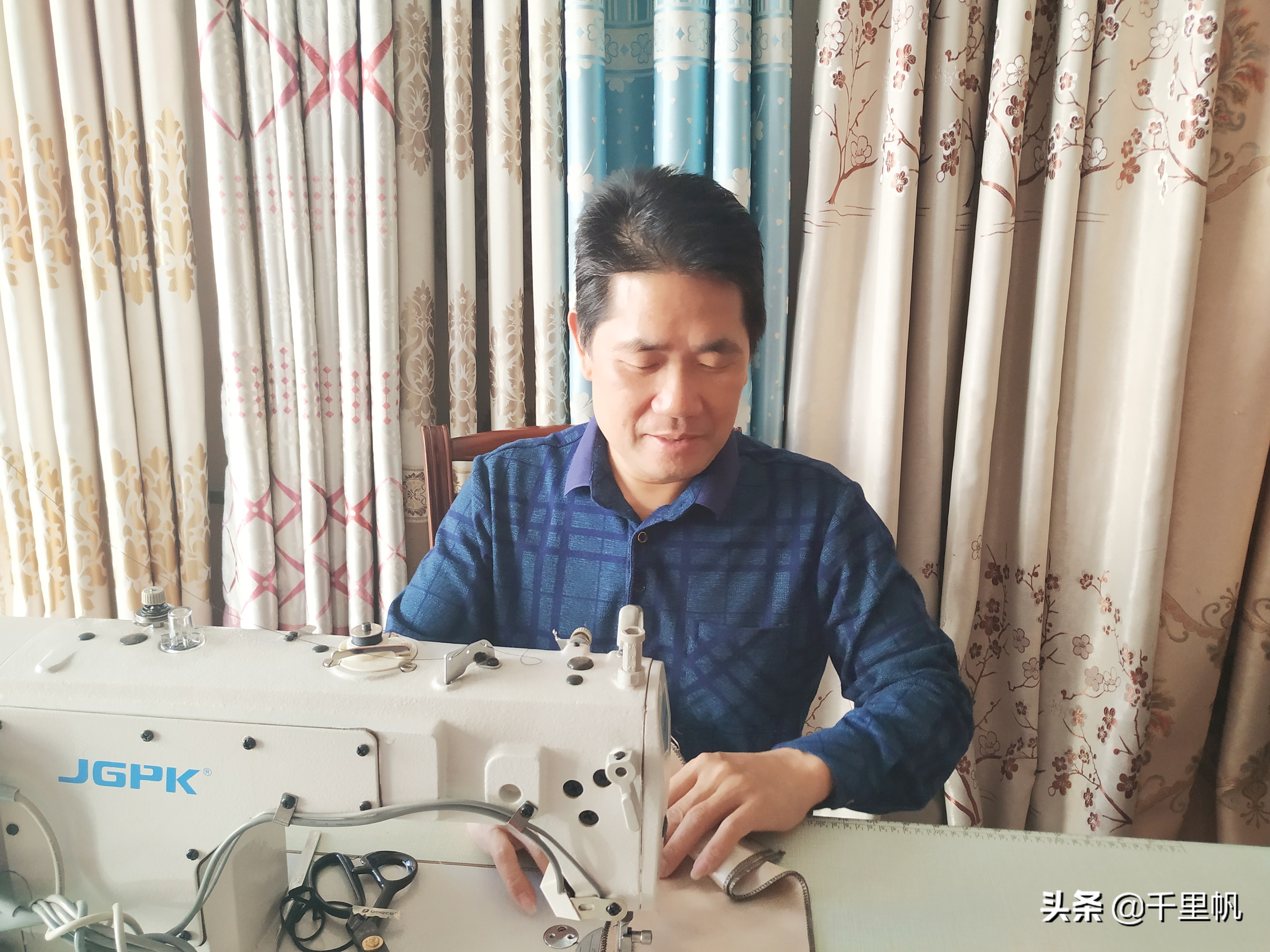 老裁缝教新裁缝做衣服,老裁缝教你做衣服