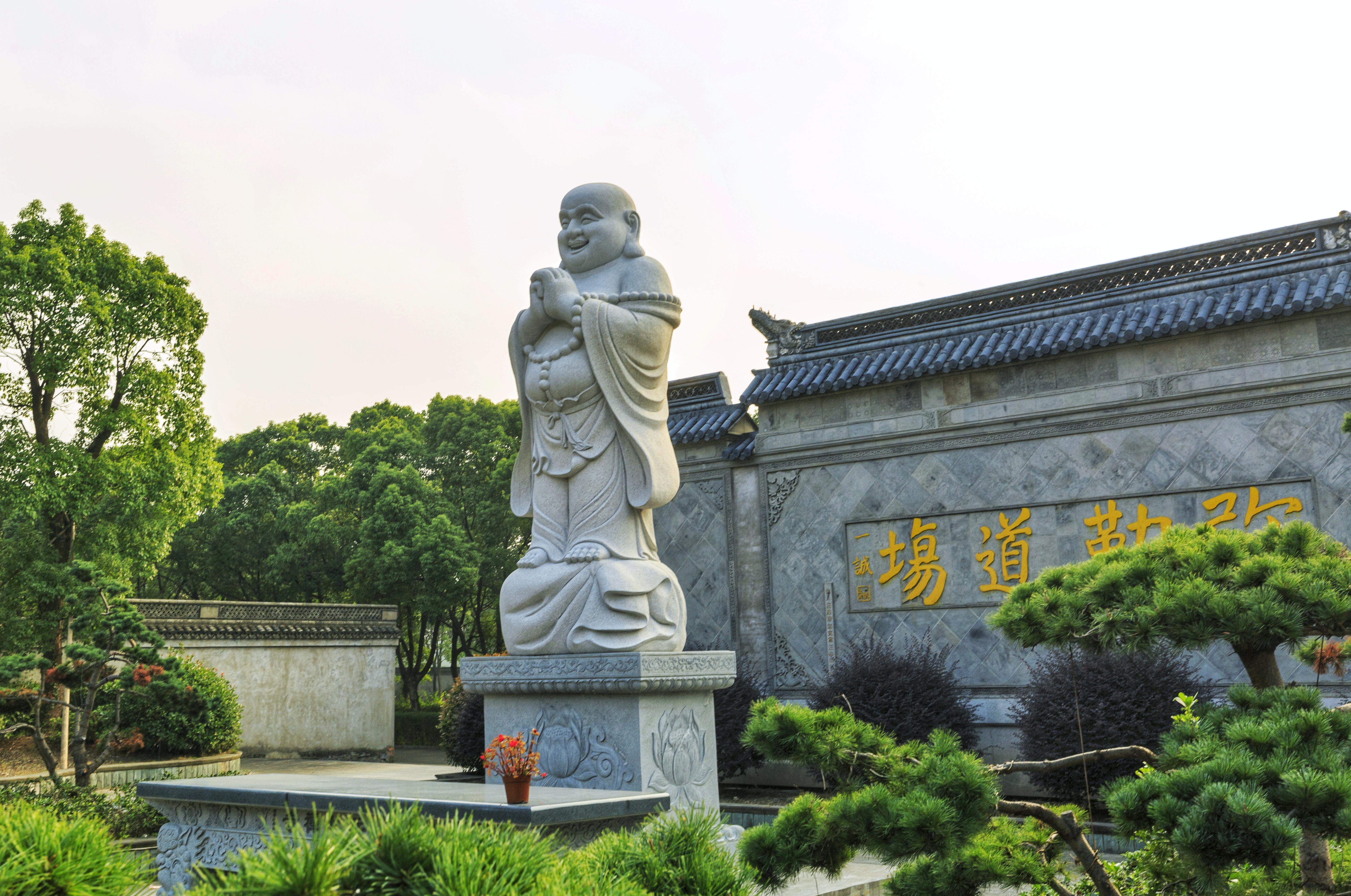 弥勒寺庙的真实图片,大慈禅寺弥勒