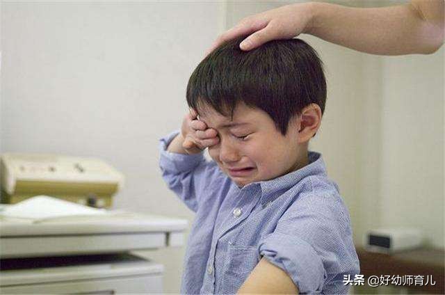 孩子出现偷东西的行为家长怎么做,发现孩子偷别人东西该怎么教育