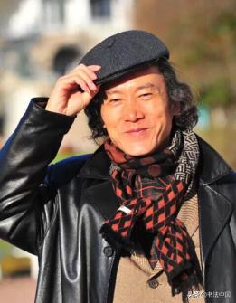 学校书法大师,名师出高徒书法优秀老师