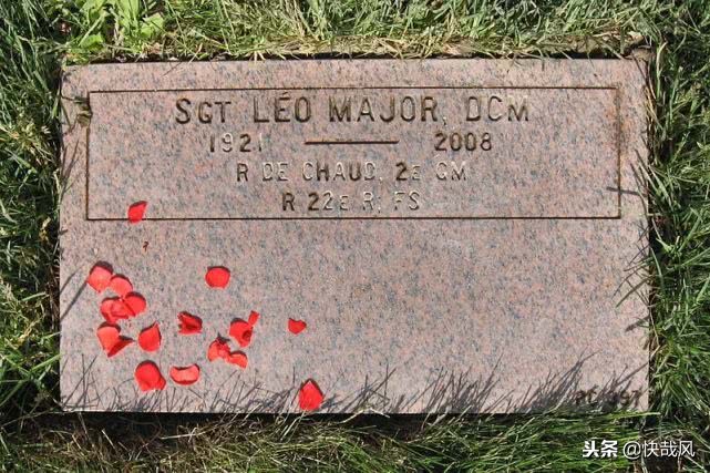 二战最强“单人*队军**”:独眼士兵一人从德军手里解放一座城市