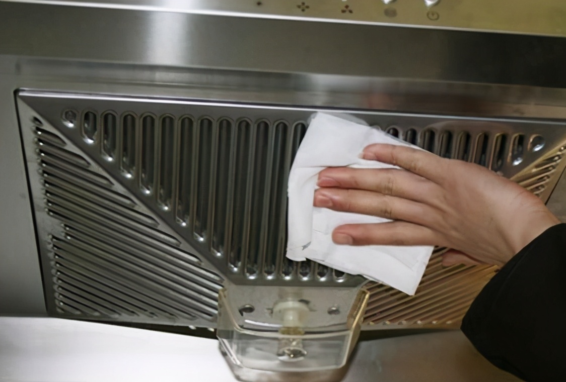 过了几百年才知道的清洁小妙招,生活小窍门怎么清洗油烟机油垢