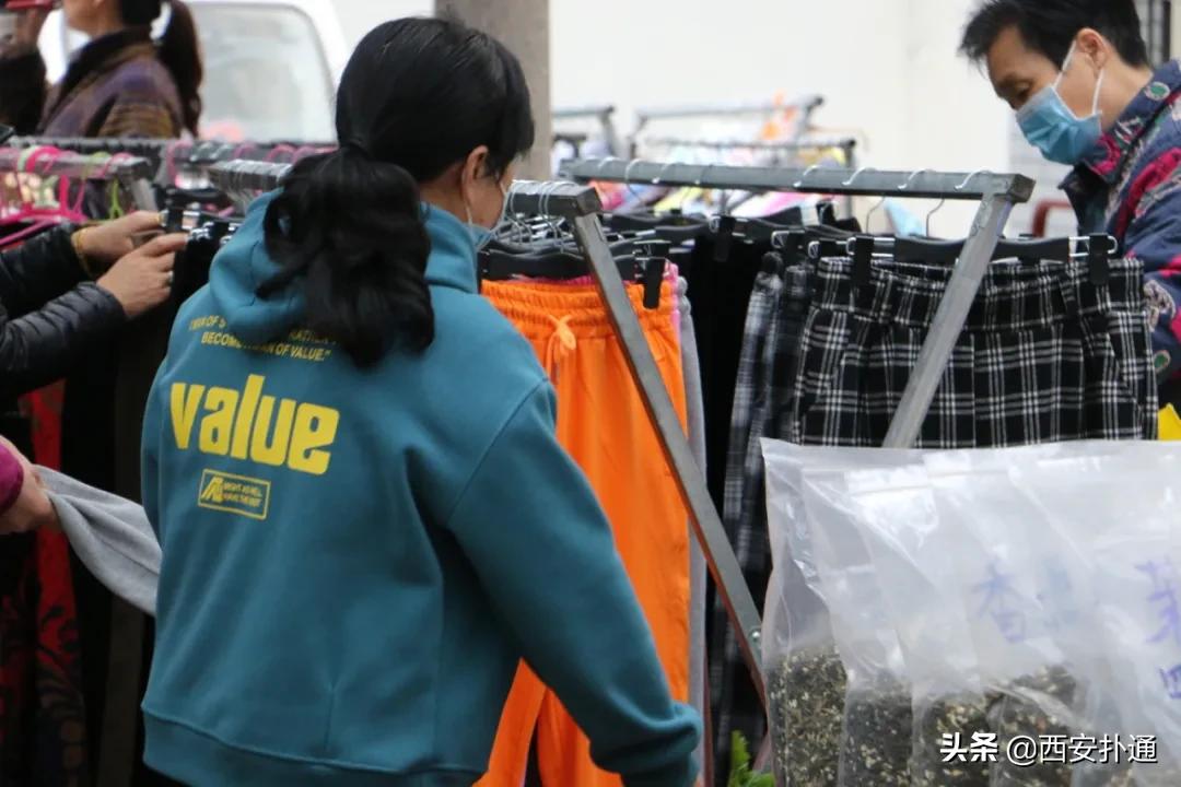 在西安，你一定要逛一次万寿路的早市