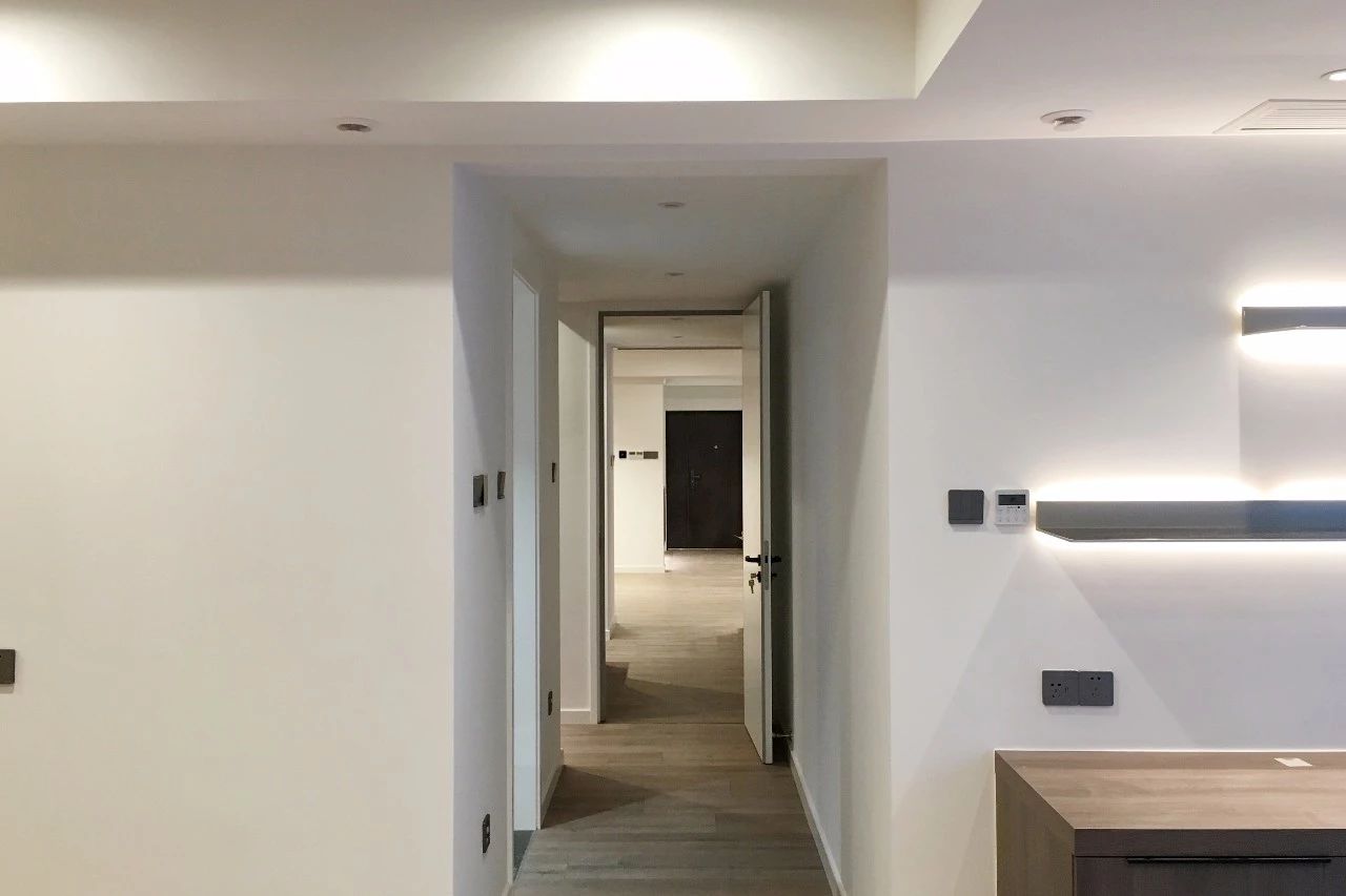 现场工地解说|066期木蜡油和清漆的区别是什么？