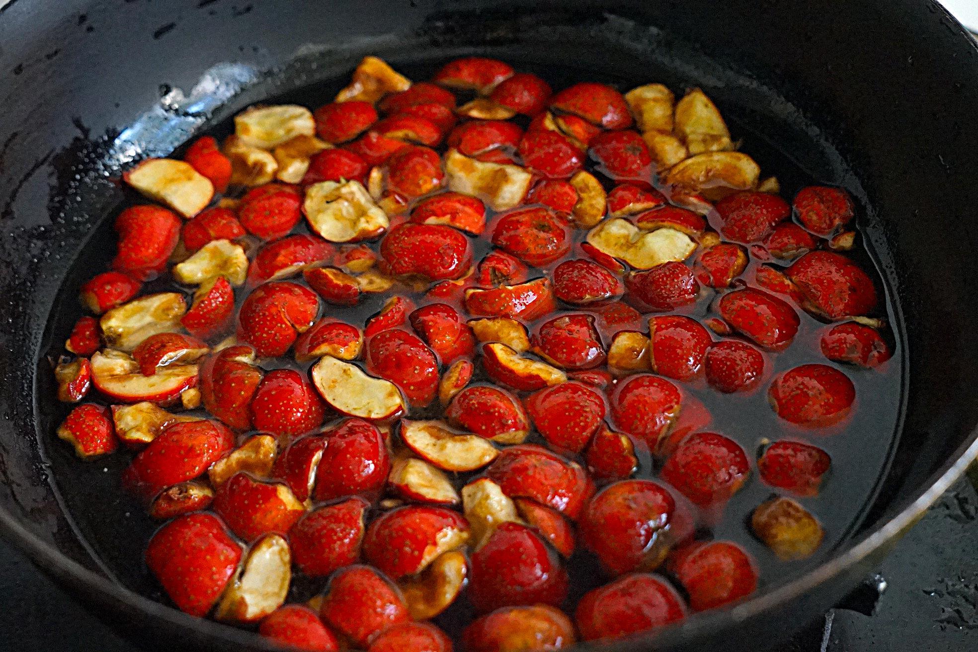 山楂最好吃的十种做法,山楂的各种家庭版简单吃法