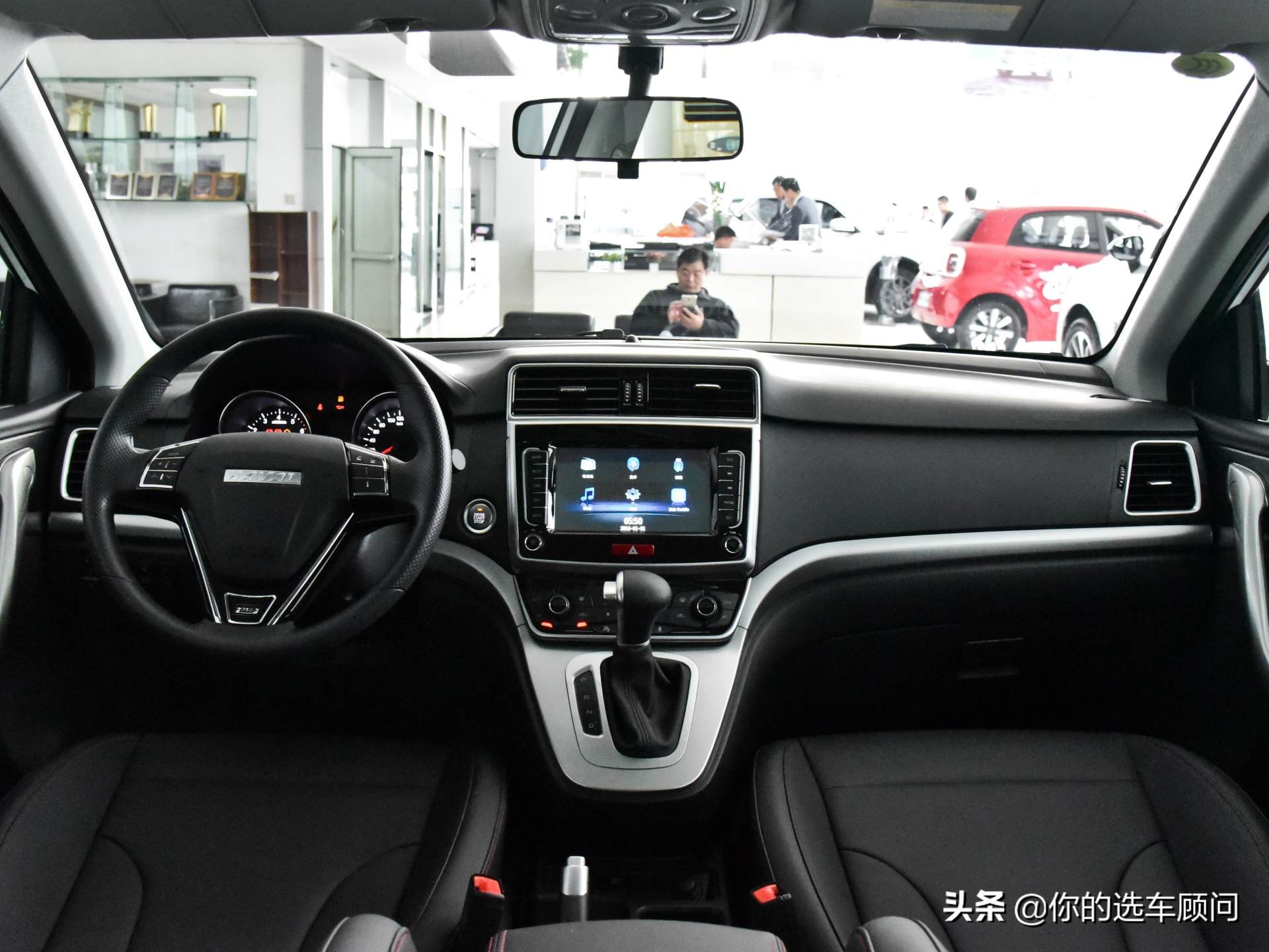 8万级家用suv还选大品牌哈弗m6,哈弗m619款手动基本型实拍