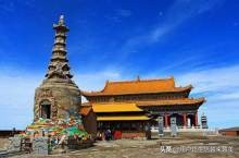 五台山位居四大佛教名山之首,五台山是中国四大佛教名山之首