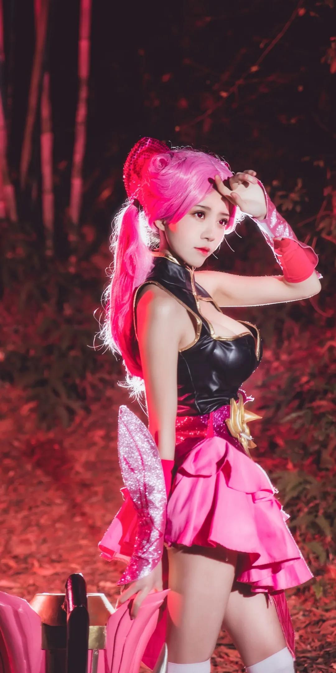 美杜莎女王高清壁纸cos,人造人18号cos壁纸高清