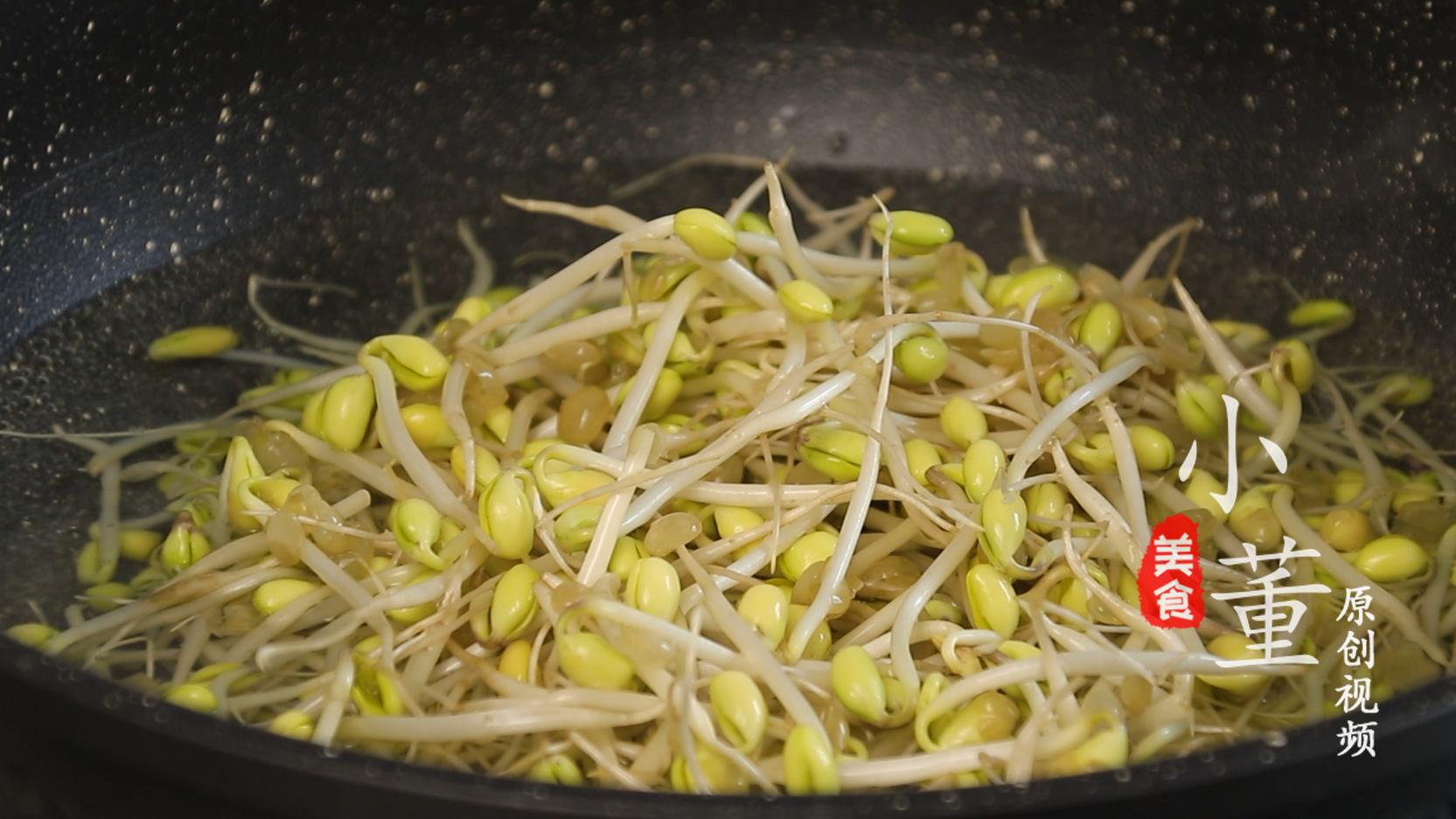 喜欢吃豆干的朋友们一定不要错过,这样做的豆皮好吃又下饭