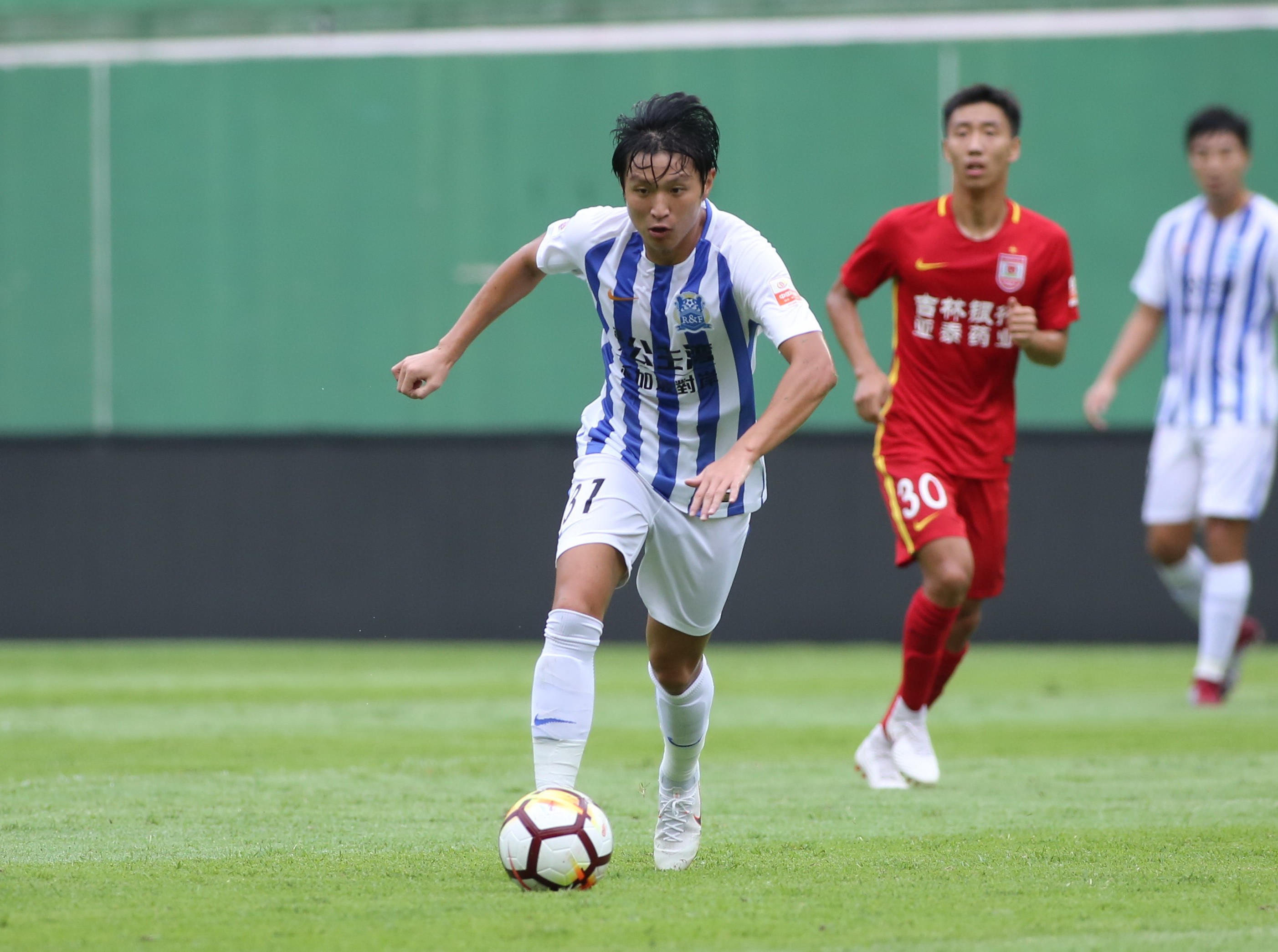 贾秀全日本踢球,贾秀全重新执教