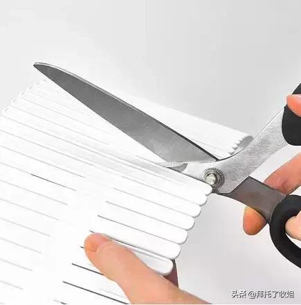 袜子折叠法简单,袜子简单折叠法