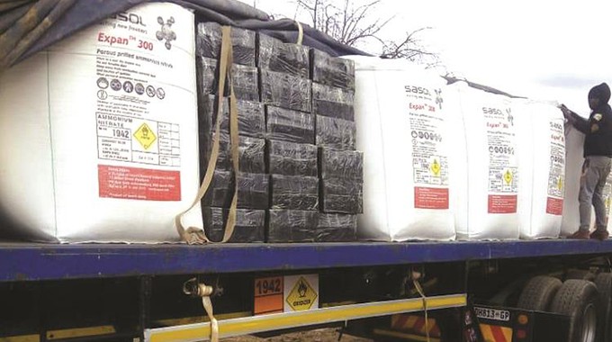 非洲国家经济衰退，止咳糖浆成为新型*品毒**！津巴布韦大量青年上瘾