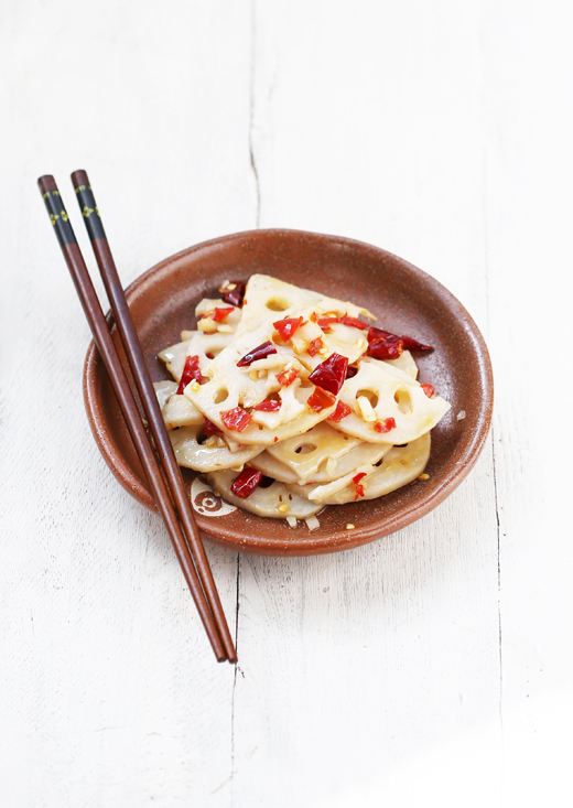 醋溜藕片的正确方法,醋溜藕片用白醋好还是用陈醋好吃