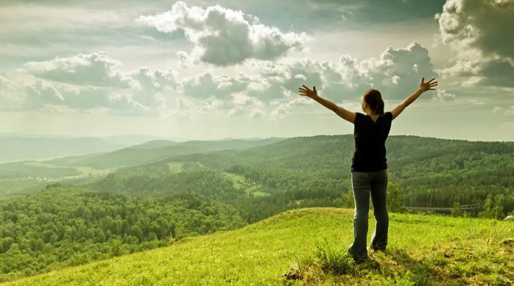 有关夏季养心你该知道这些,夏季养心的同时还要干什么