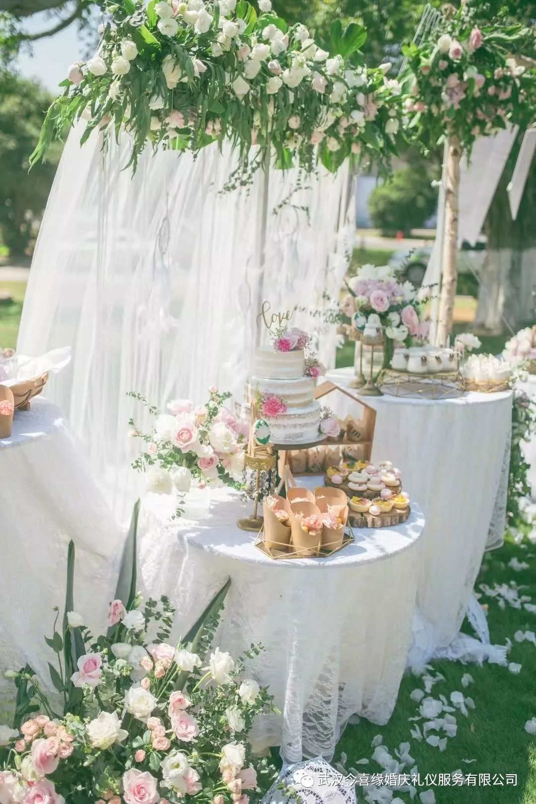 婚礼上上签丨喜欢复古的你，决不能错过这几场婚礼