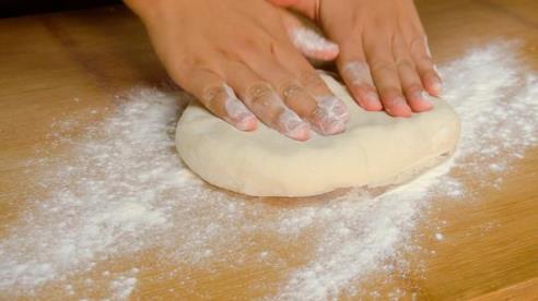 家常烙饼出层有诀窍,烙饼总是很硬怎么回事