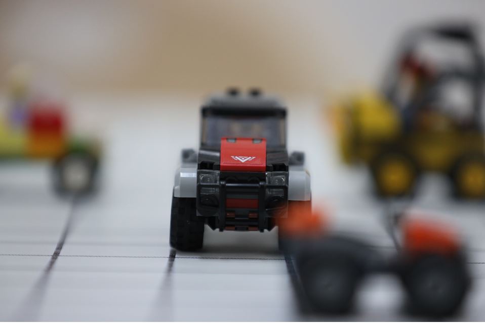 长焦镜头怎么放大缩小,rf70-200f2.8镜头测评