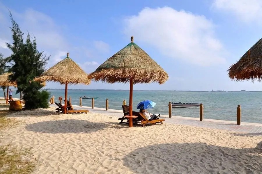 北海哪个地方负氧离子含量比较高,北海北岸和南岸负氧离子含量高