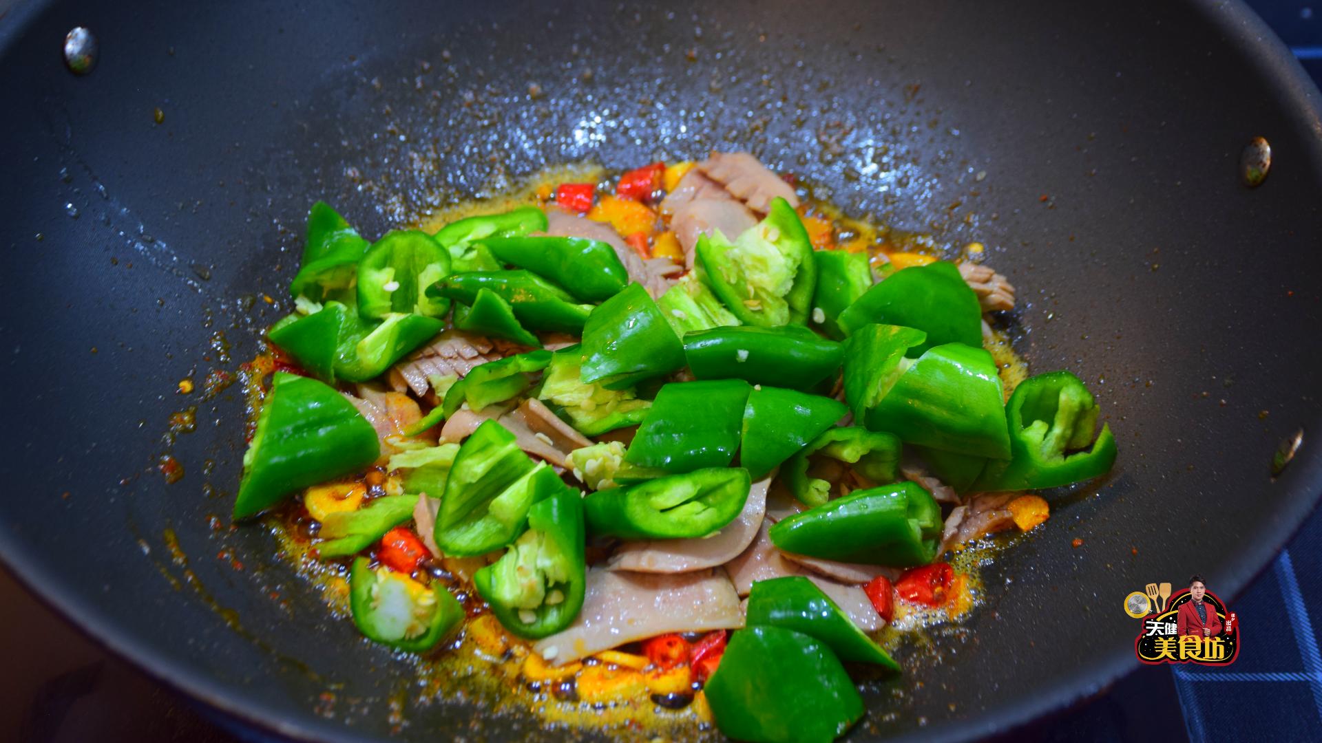 青椒爆炒腰花面,爆炒腰花的做法配什么菜