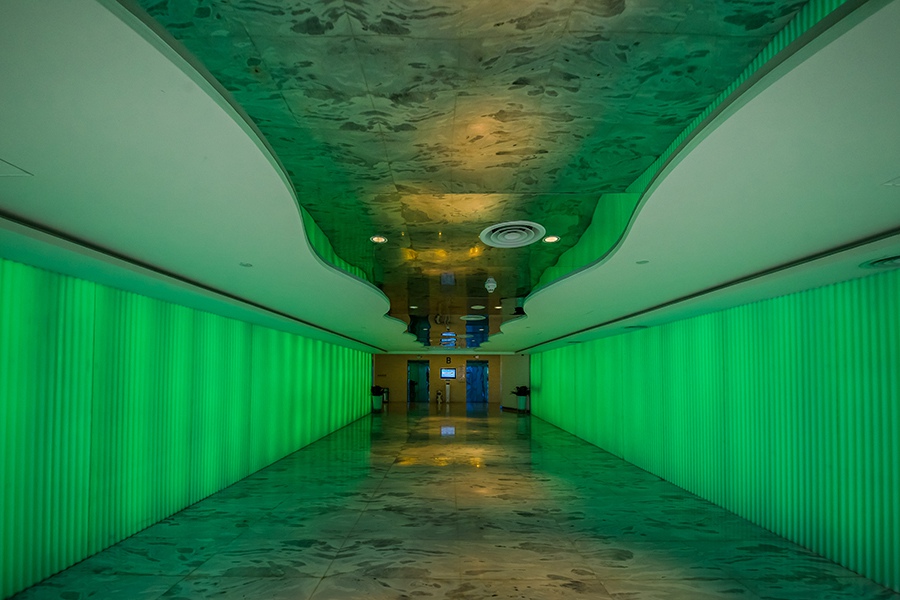 欧式公主风豪华酒店，华侨城瀑布酒店房+餐+票仅499