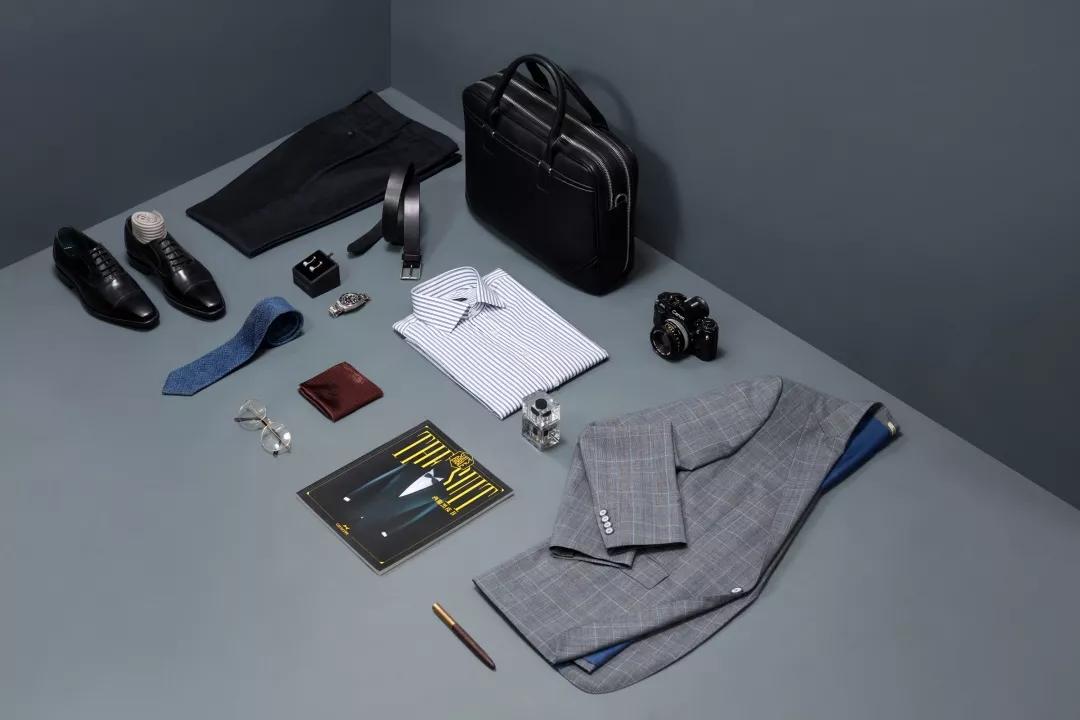 雅致袖扣的戴法,见微知著的用法