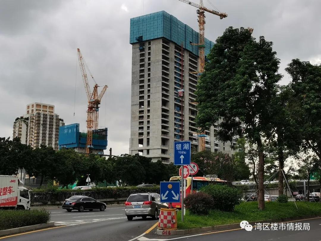 *击狙**深中？荔园把学校开到深中对面