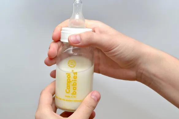 早产奶粉冲泡注意事项,奶瓶冲泡奶粉的正确方法