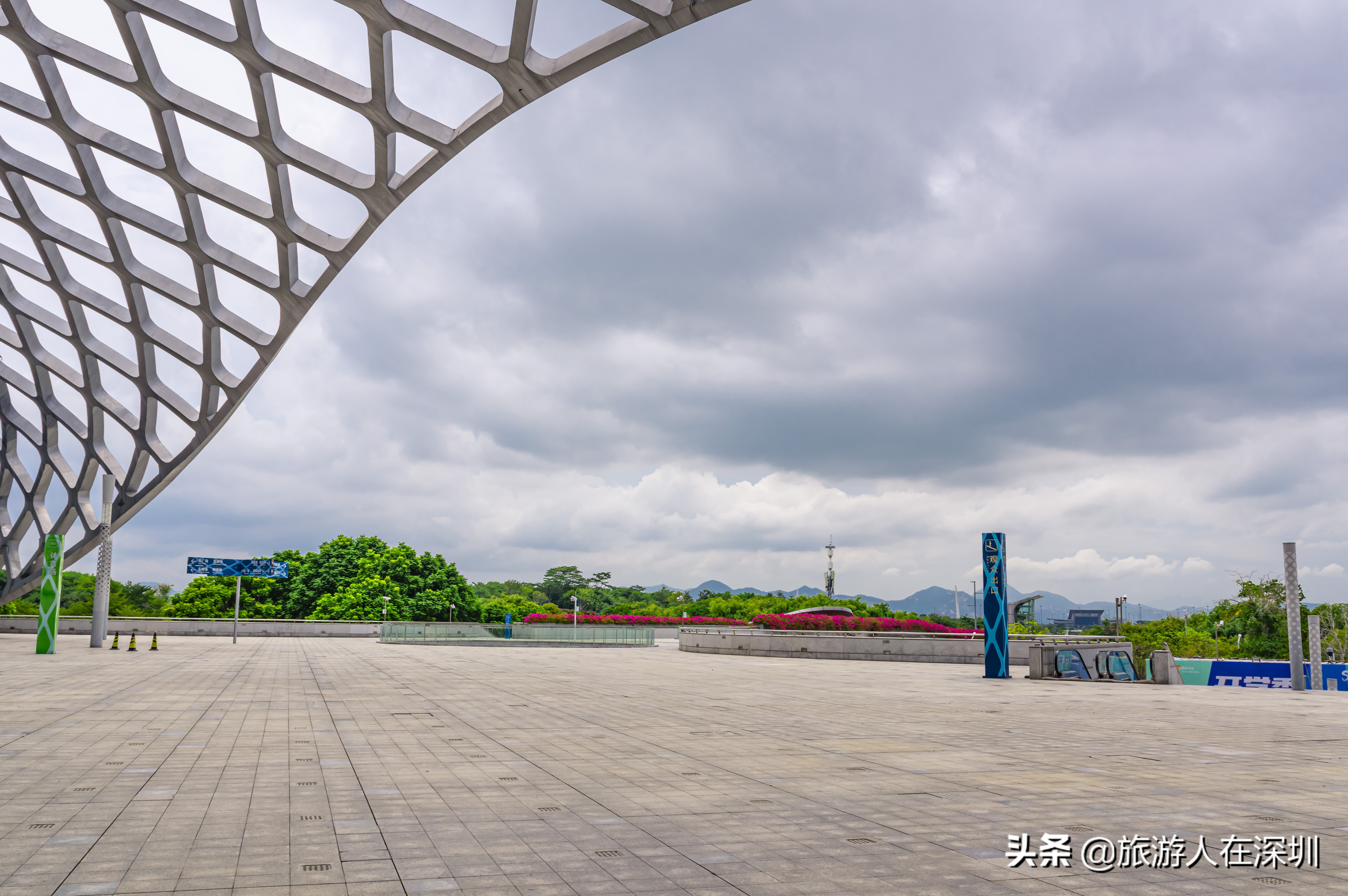 深圳湾体育中心平面图,深圳湾体育中心像什么