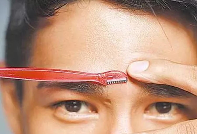 男士修眉教程用笔画一下,男士修眉教程眉毛的画法