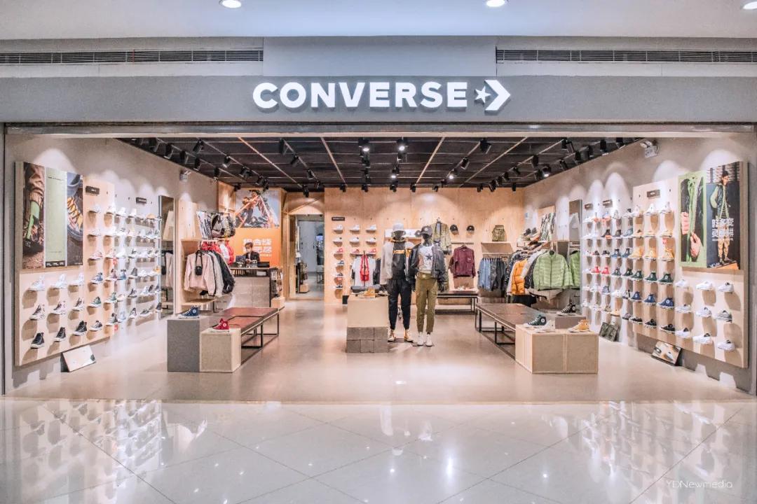 还有1天！光影奇遇坊、兔女郎快闪…齐现银泰创意城！折扣享不停