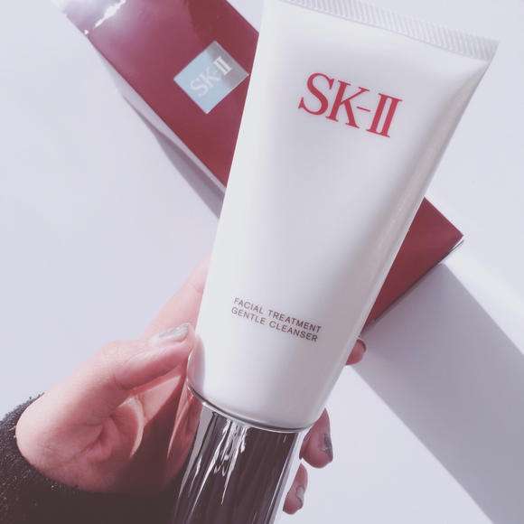 sk2这么贵值得吗,海蓝之谜和sk2哪个贵