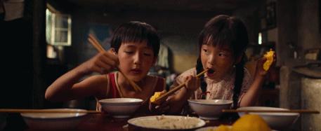 影后扮少女被群嘲,第一次当导演却演哭整个电影院