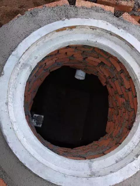 北方农村厕所如何冲水,农村厕所改造施工详细过程