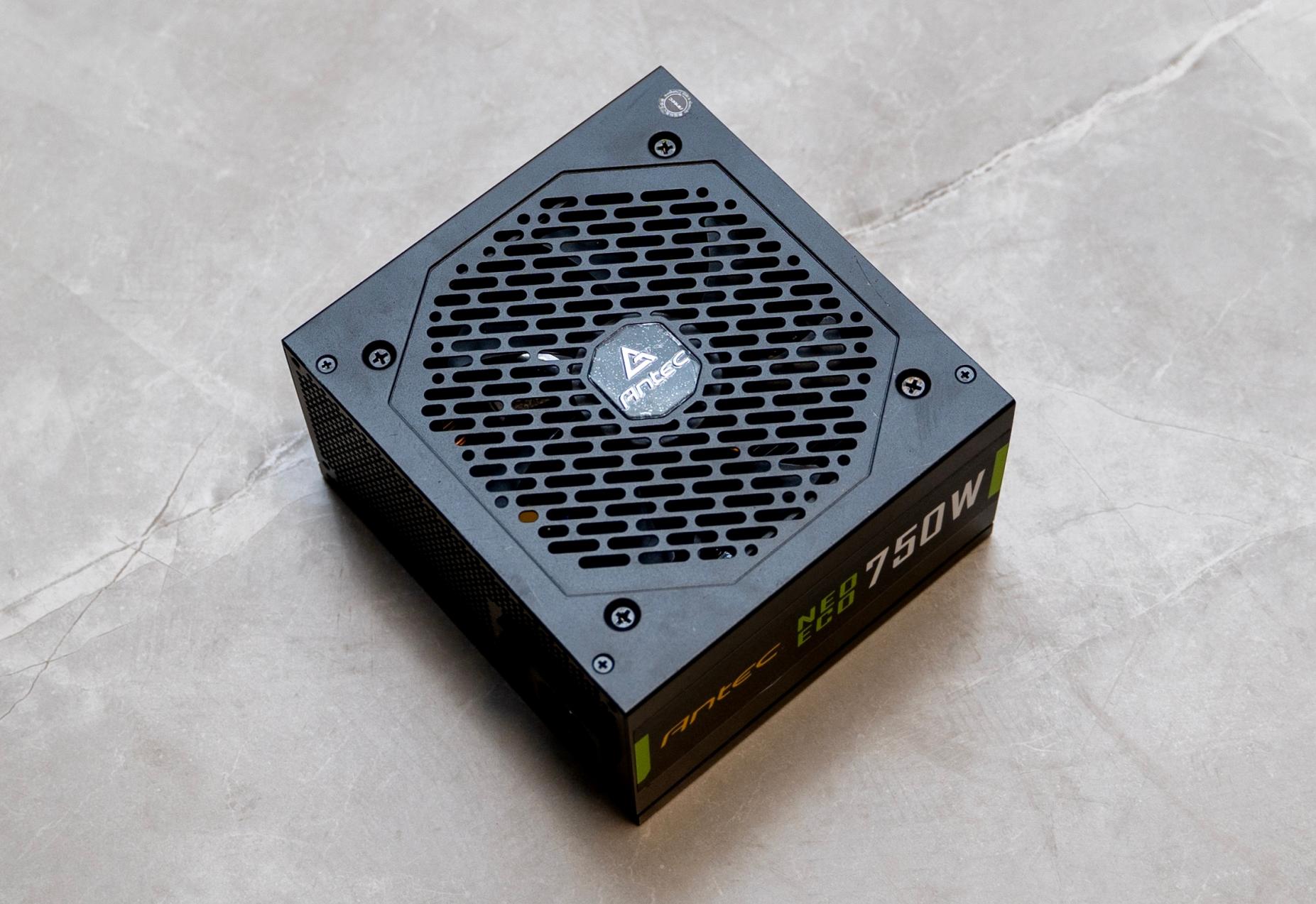 泰坦军团titanarmyp24h3g23.6英寸,一台iphone12的钱可以买什么