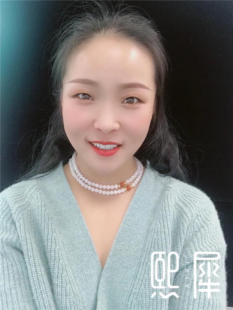 项链怎么戴最潮,项链戴多几条怎么搭配