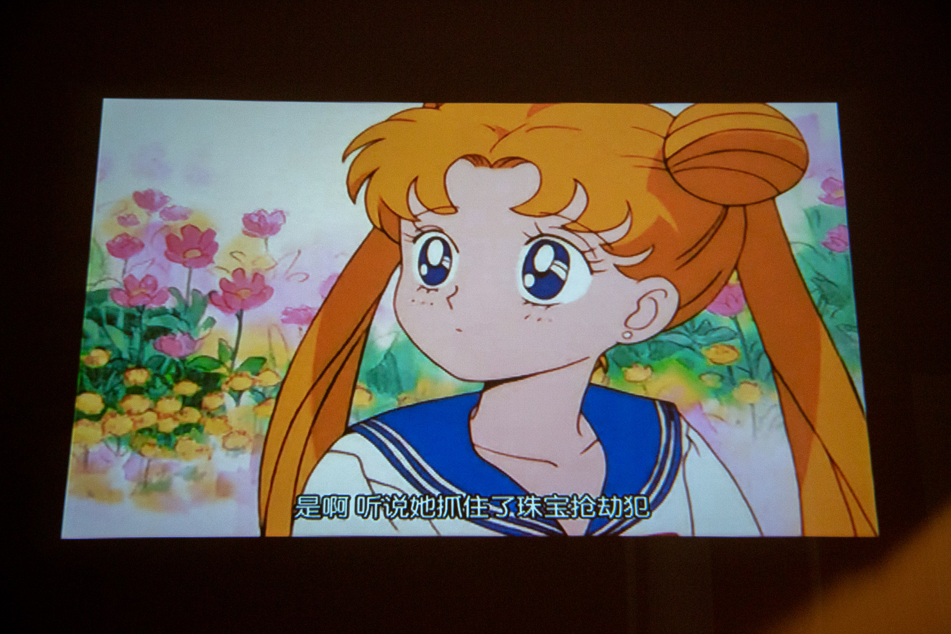 千元以下的投影仪值得买吗？1199元的知麻影院电视DIVAPro分享