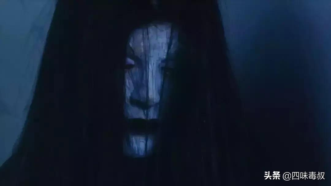 当你在凝视深渊时它也在凝视你,当你凝视深渊时它也在凝视你