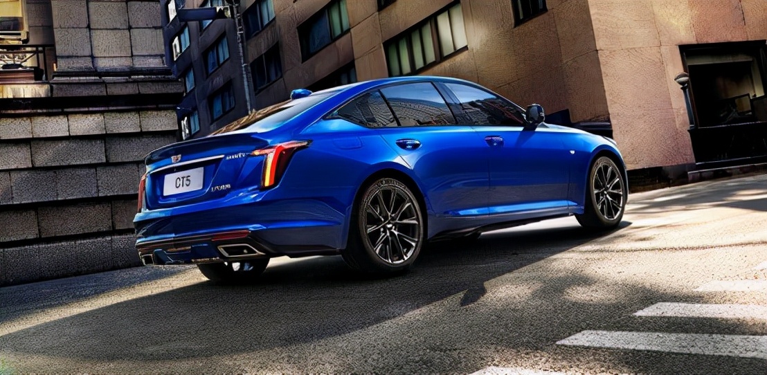 二手车推荐凯迪拉克吗,二手车保值率低值得推荐