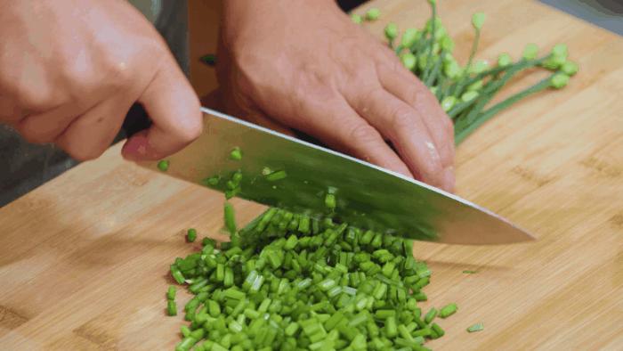 韭菜花的做法腌制方法及配料,韭菜花的教程
