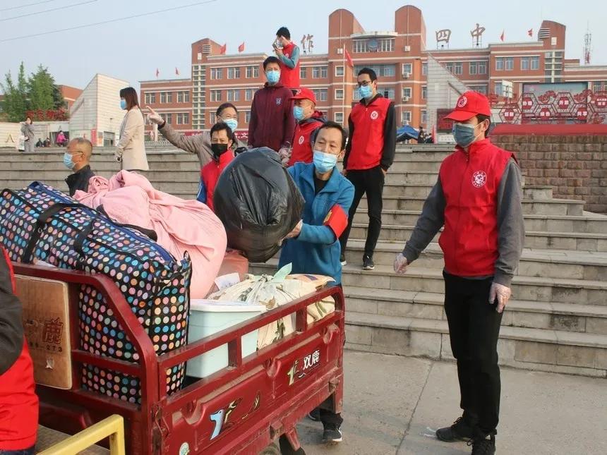 同气连枝，共盼春来！焦作四中高三学子今日重返校园