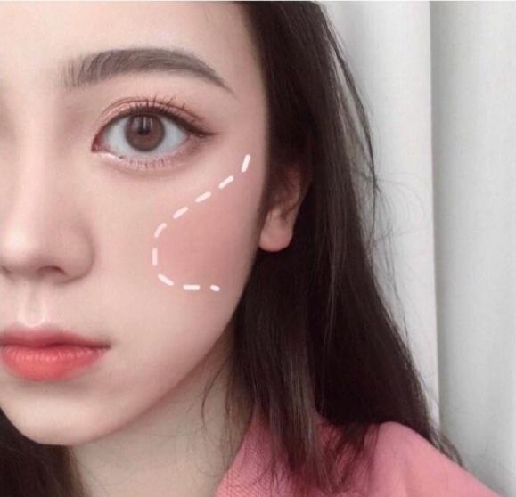 超实用腮红画法教你变身不同风格,别人的腮红怎么涂好看