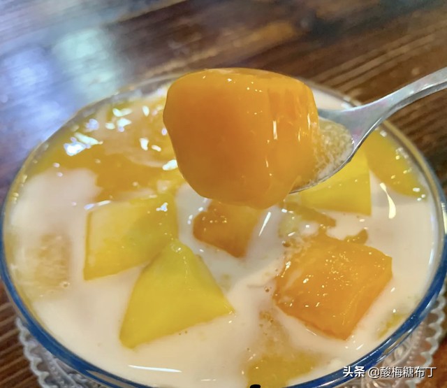 下渡路陈年老店里，藏着一碗神级龟苓膏，是海珠区街坊私家最爱