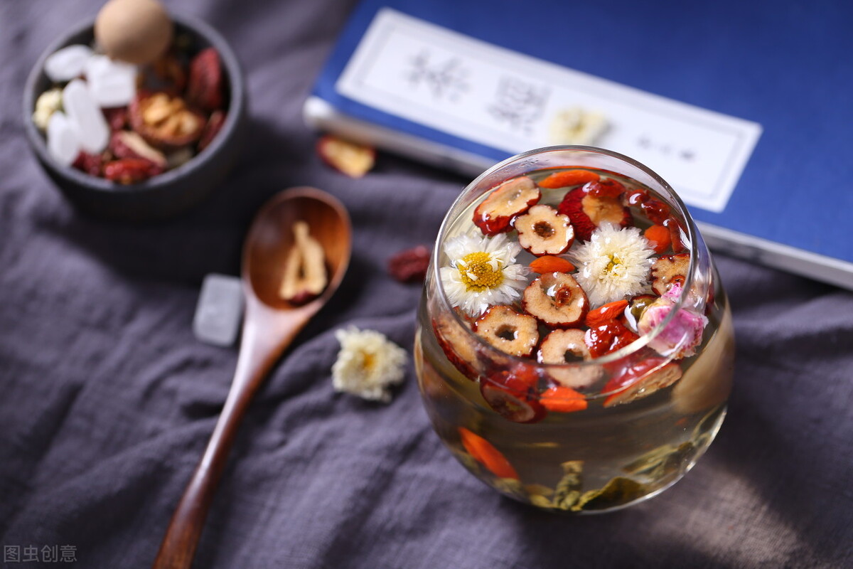 皮肤瘙痒挠破皮,春季皮肤痒挠破皮怎么办