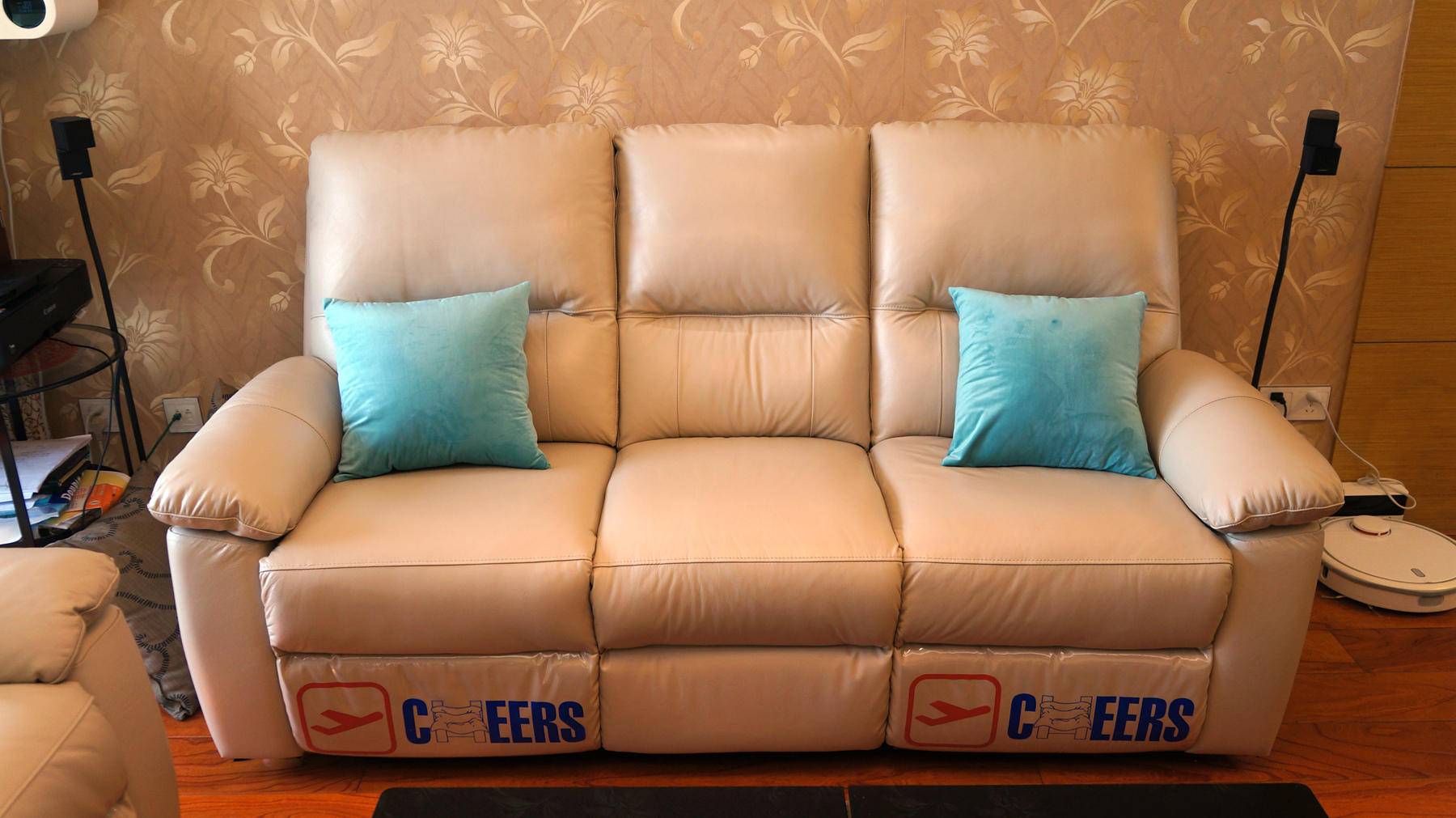 乐至宝沙发和芝华仕哪个档次高,乐至宝和芝华仕一万多沙发哪个好