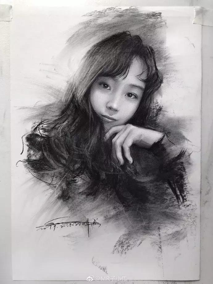 同一支炭笔，为啥人家可以吃透素描结构和质感，看完这一波你也行