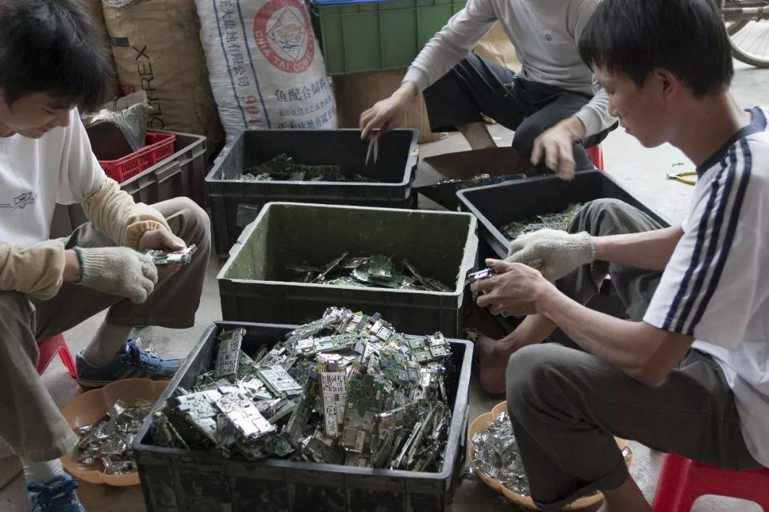 旧手机回收换脸盆的妙用,旧手机换脸盆视频